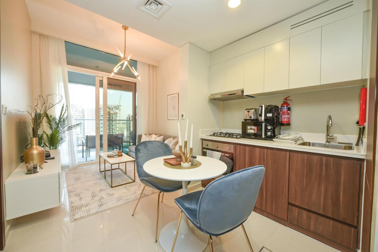 Brand New Reva Residence 1 Bedrooms Apts - Business Bay Dubai Exterior foto